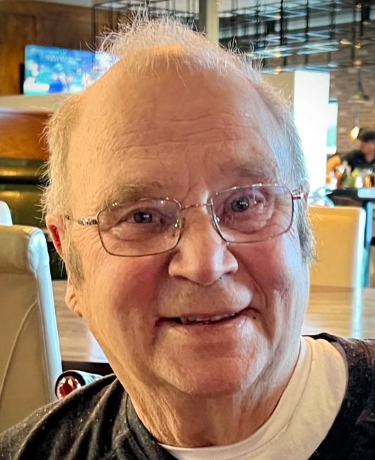 Avis de décès de Vernon David Strand