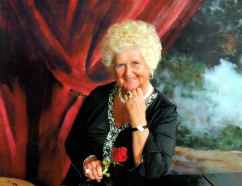 Obituary of Helen Louise Adams