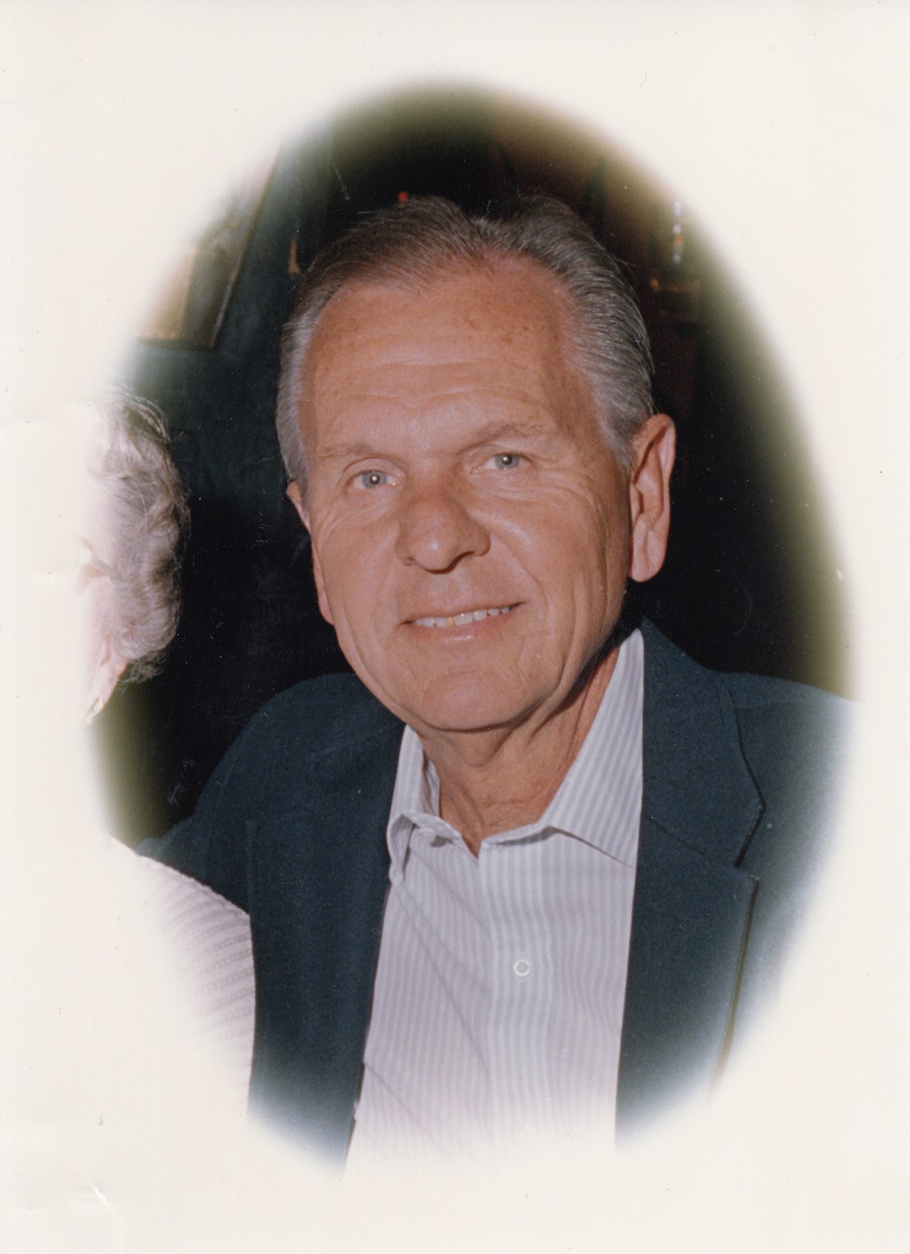 Obituario de Roy Donald Erickson