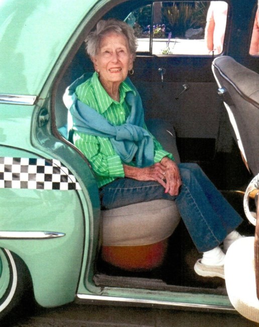 Obituary of Leonora Davidson