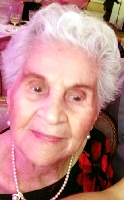 Obituary of Carmen Oliva
