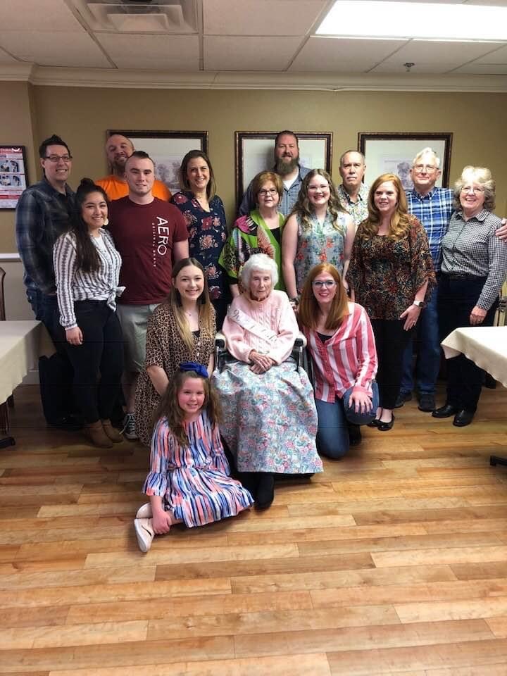 Obituary of Peggy Aline Thomas