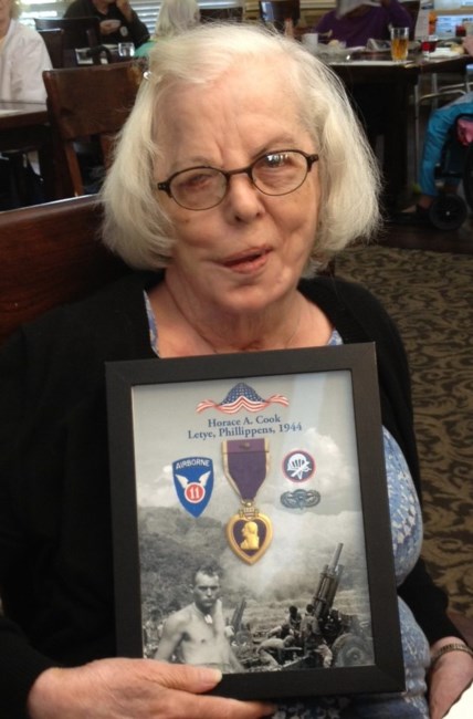 Avis de décès de Mary Elizabeth Cook