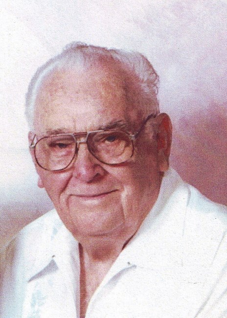 Obituary of Robert Deery Lloyd