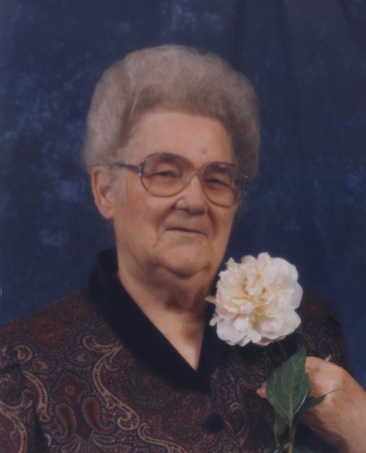 Obituary of Margaret Manor Warren