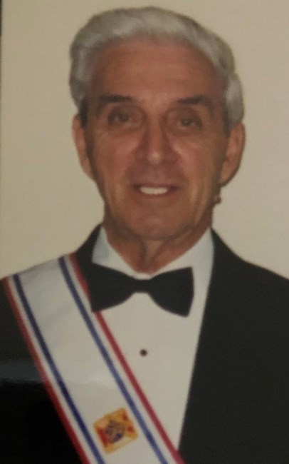 Obituary of Arthur L. MacDonald