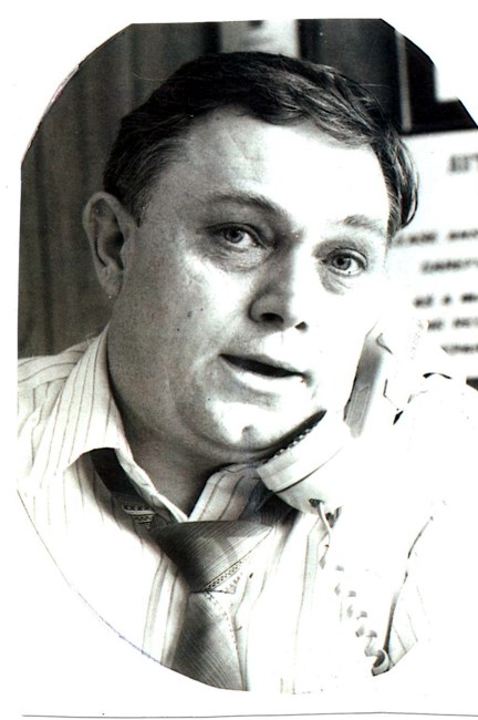 Obituary of E Ray Campbell