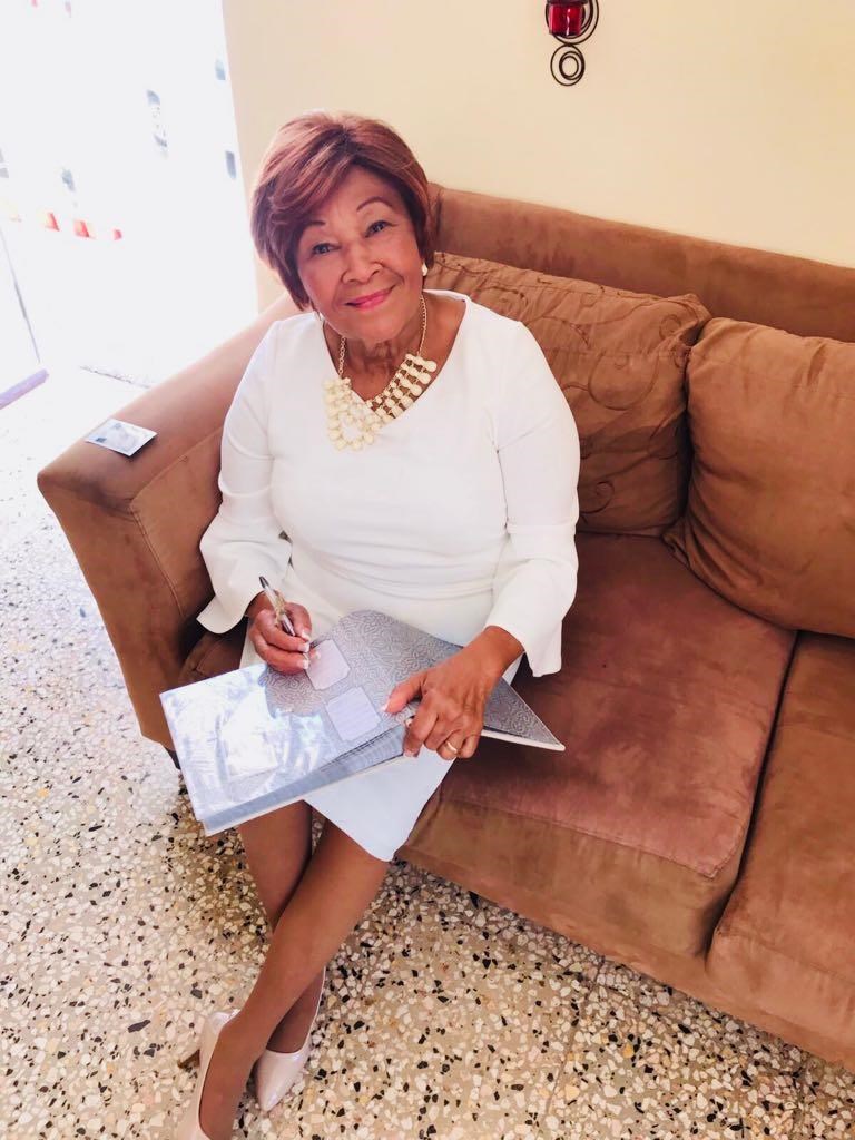 Obituary of Carmen Eneida De Castro Rosario