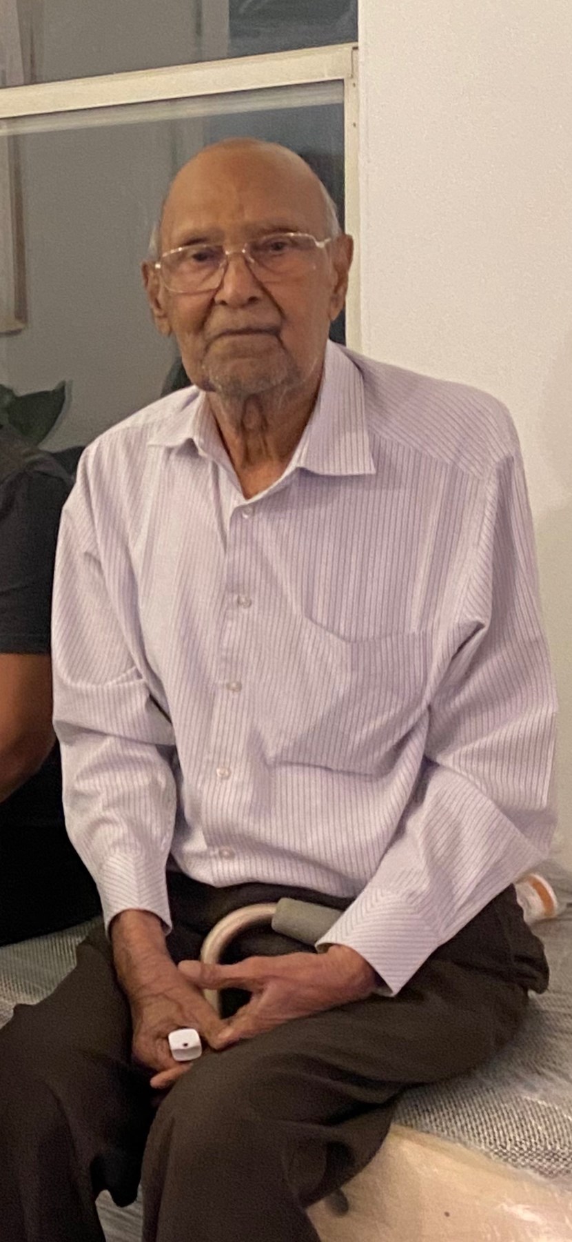 Obituary of Lawrence Khurshed Mathias