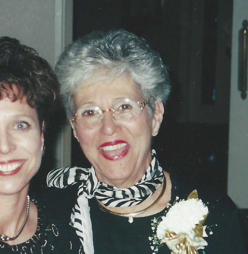 Obituary of Betty Fernandez Lewis