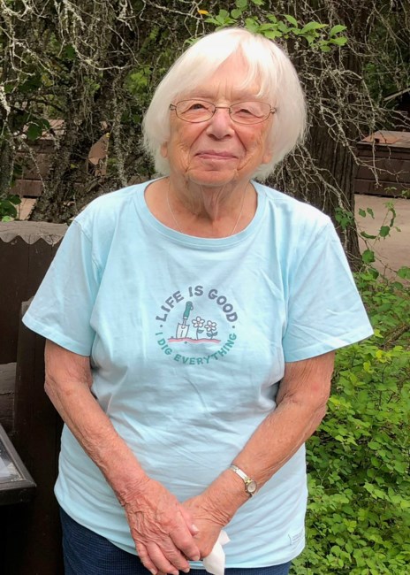 Obituary of Udice Kohn