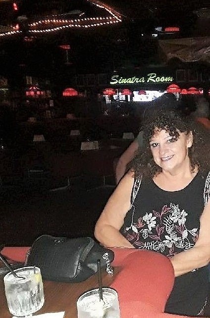 Avis de décès de Joan Terry Soloway