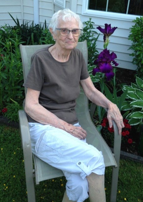 Obituary of Eileen Gertrude (Buchanan) Farr