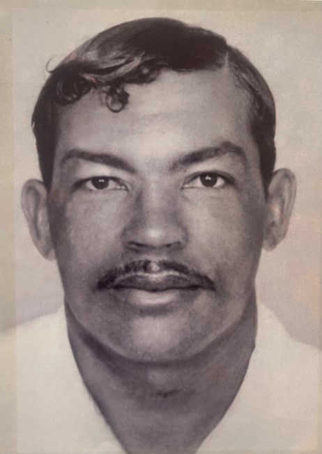 Obituary of Reginald E Fields