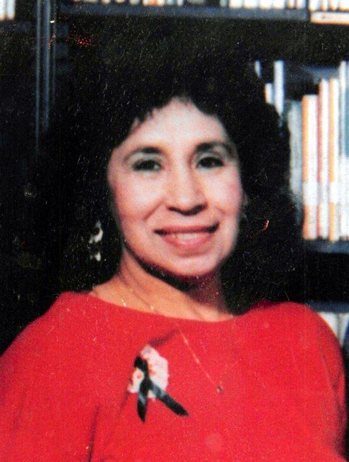Obituario de Eva Crisantez