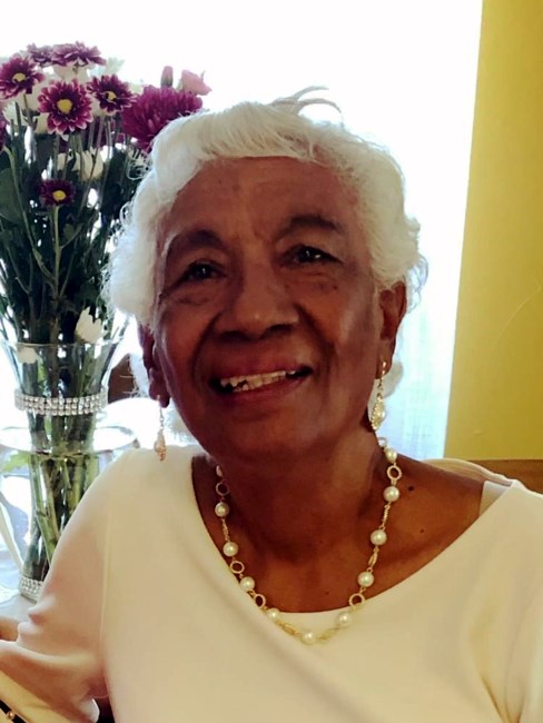 Obituario de Juanita Esquilin