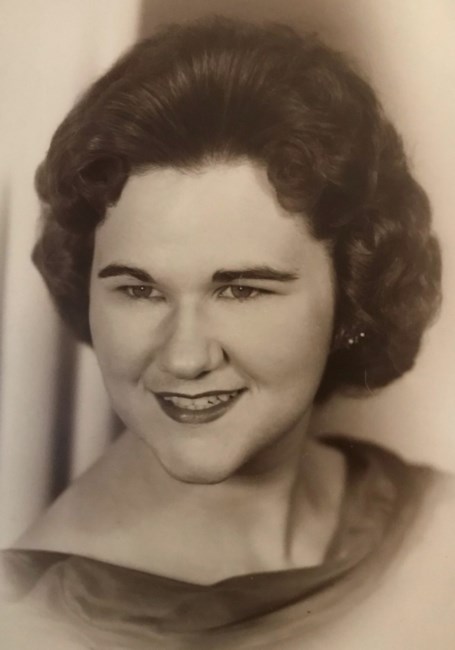 Obituary of Peggy McMullen Mills