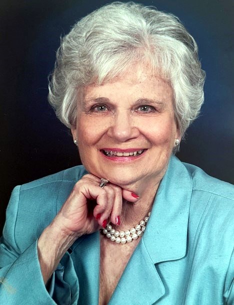 Obituary of Anne Reeves McVay Davis