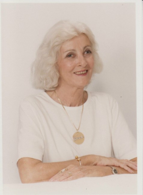Obituario de Carole Elizabeth Allan