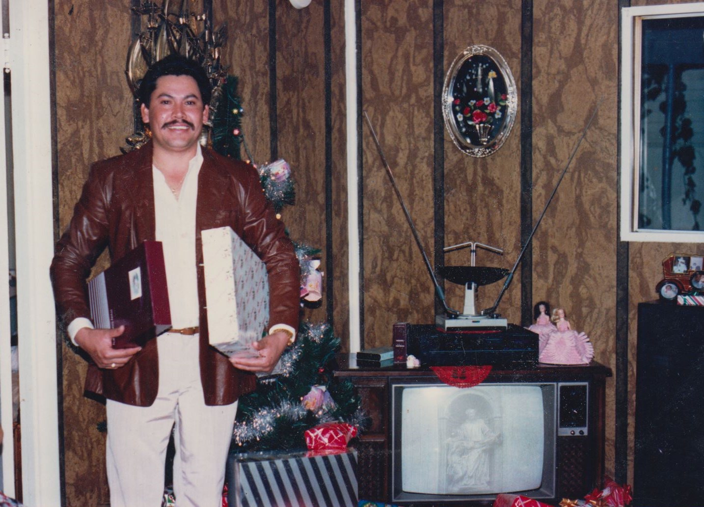 Obituary of Luis Navarro