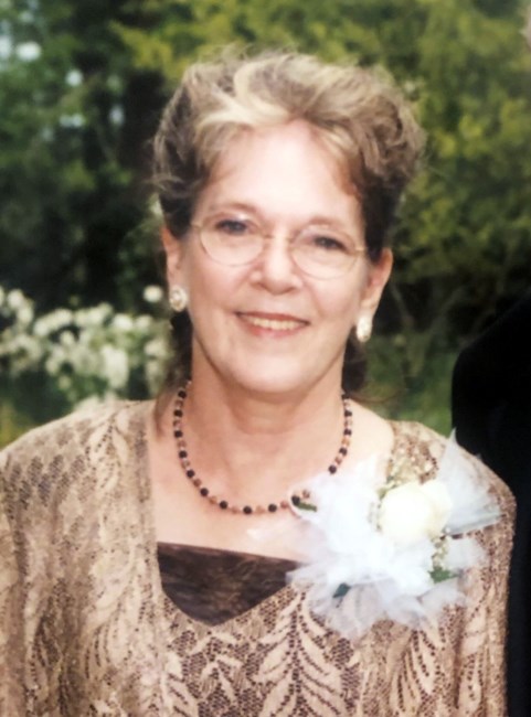 Obituario de Patricia Laurendine Hall