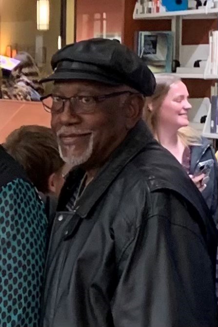 Obituario de Perry Lee Mills