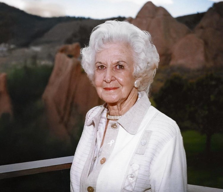 Obituary of Elizabeth "Betty" Huyser