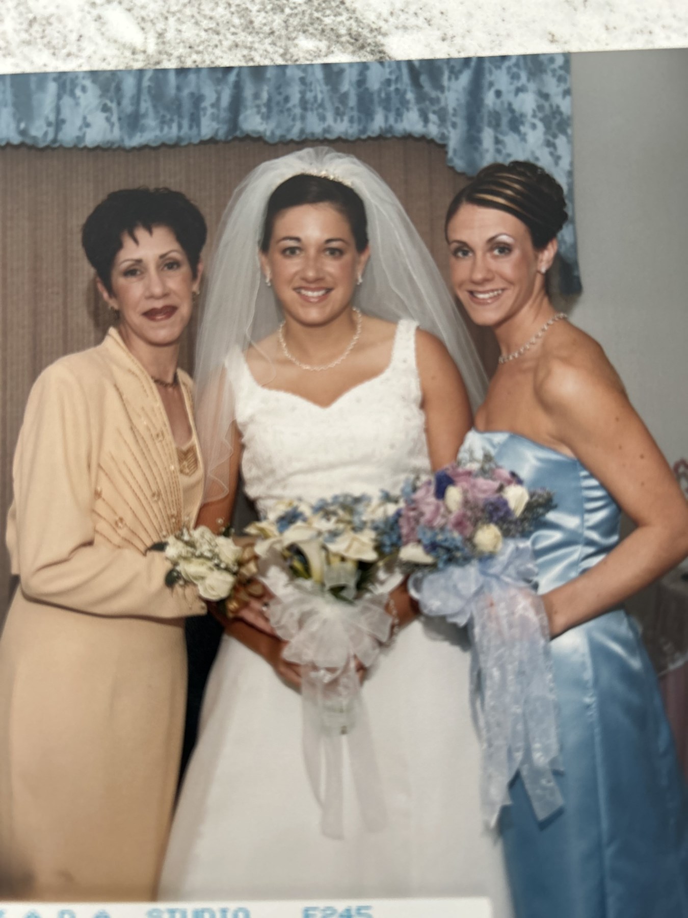 Obituary of Marianne Levine