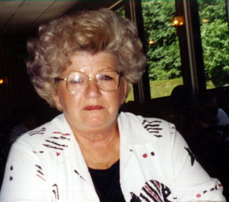 Obituario de Barbara A. Busic