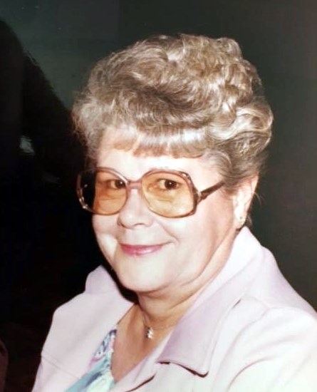 Obituario de Dolores J. Egloff