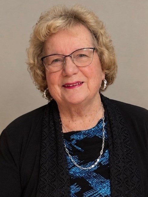 Obituary of Eileen Sylvia Carlsen