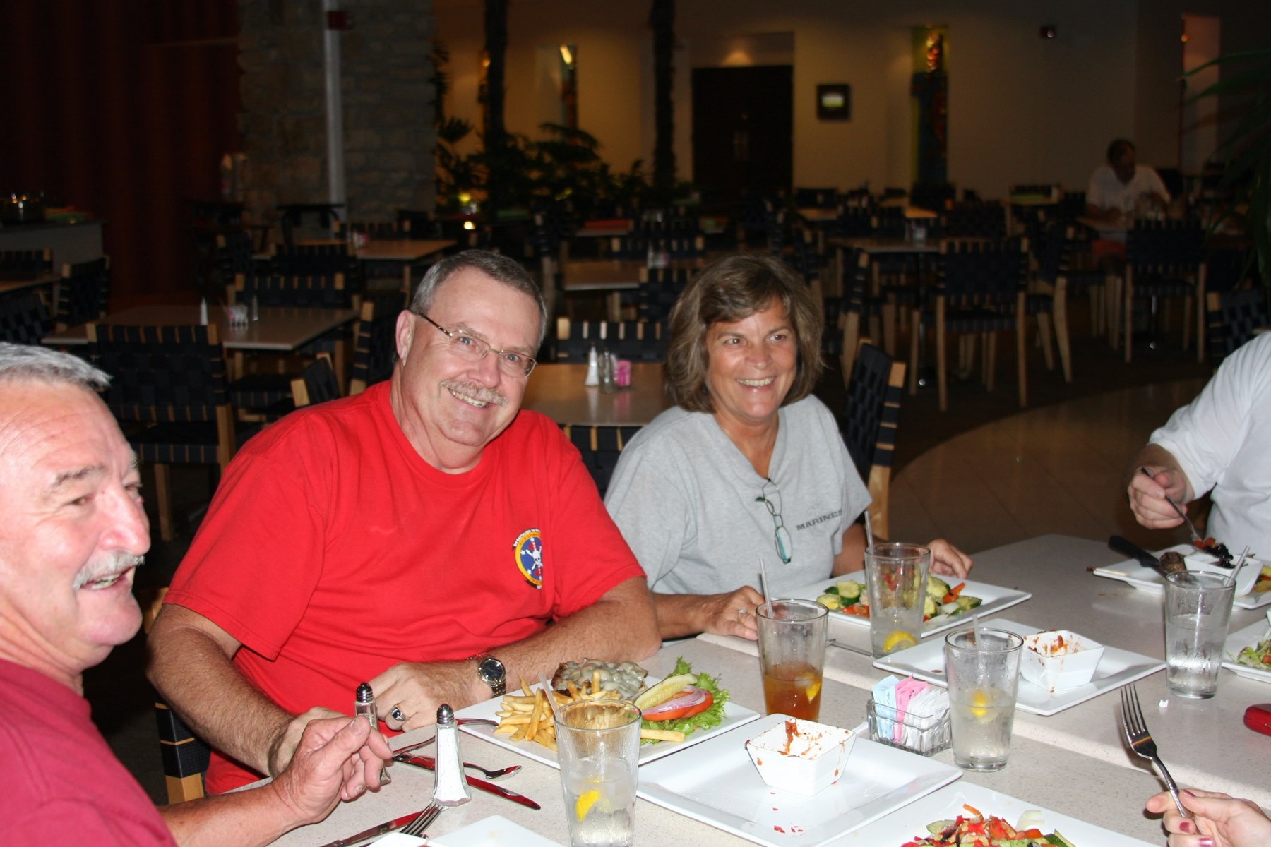 Obituario de Tom B Raines