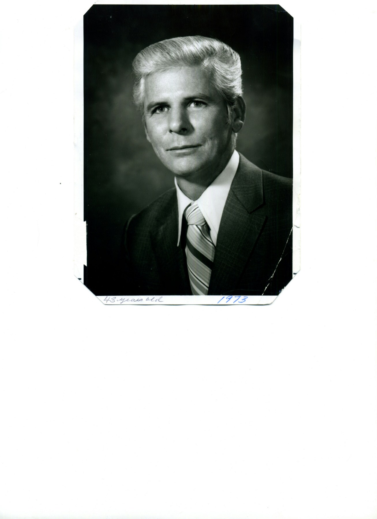 Obituary of Walter Alfred Bray Jr.