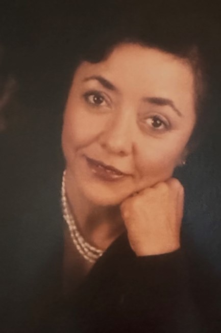 Obituary of Elena Tharp