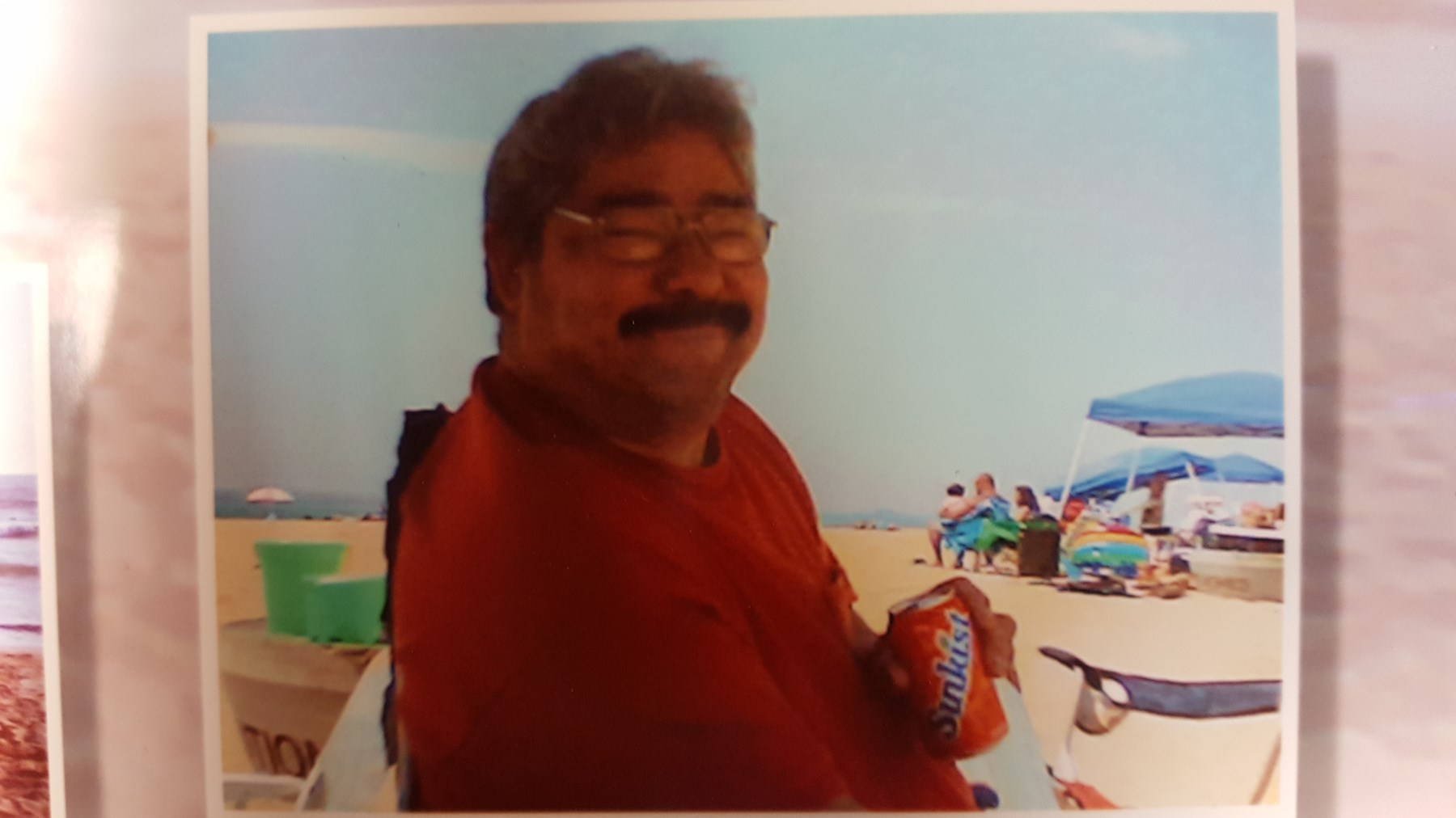 Obituary of Bob Fong