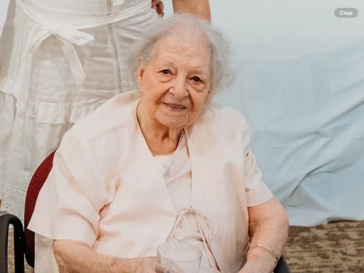 Obituary of Esther Gonzalez