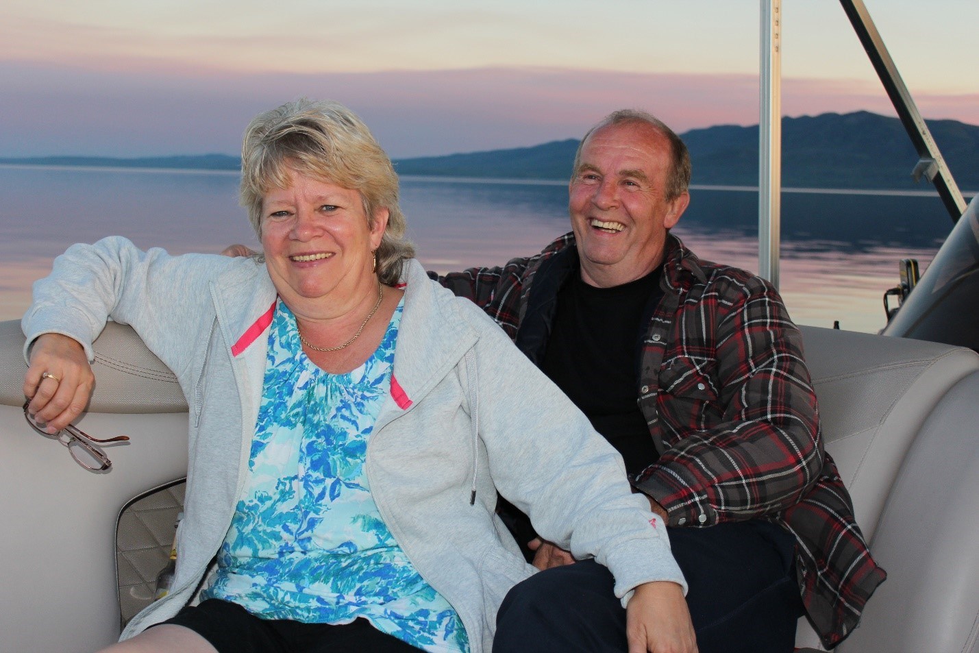 Obituario de Douglas George Peterson