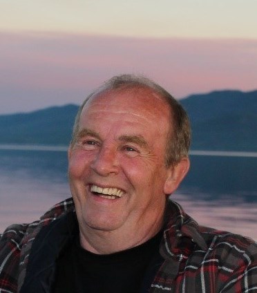 Obituario de Douglas George Peterson