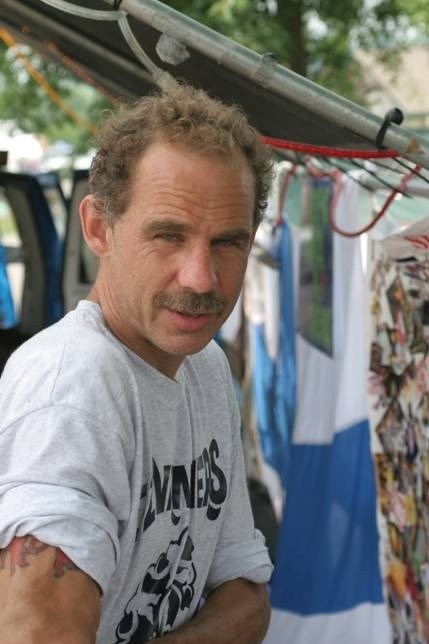 Obituary of Wayne E. Whitfield