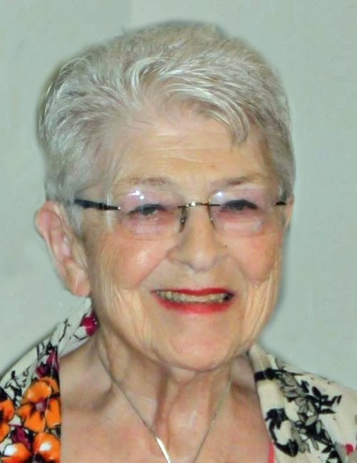 Obituary of Estelle J. Simon