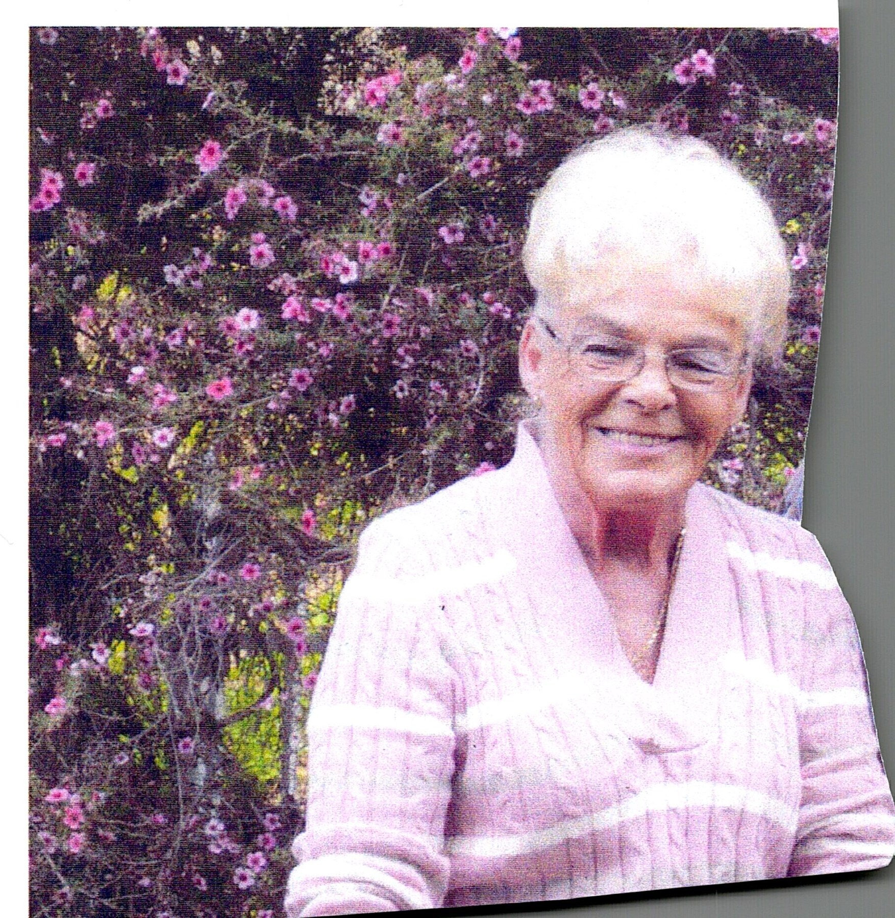Obituary of Helen Fae Moore