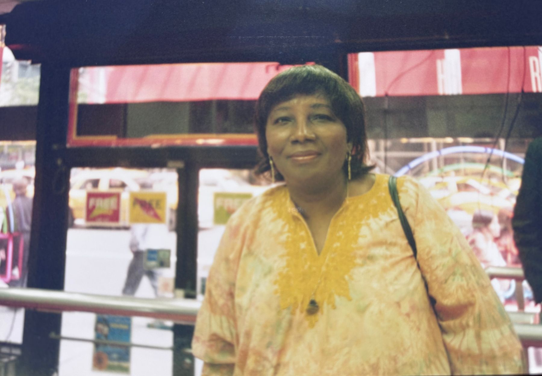 Obituario de Evelyn Theresa Sallah
