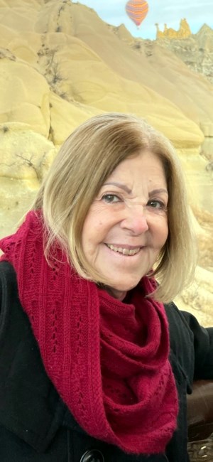 Obituary of Lourdes Ferro