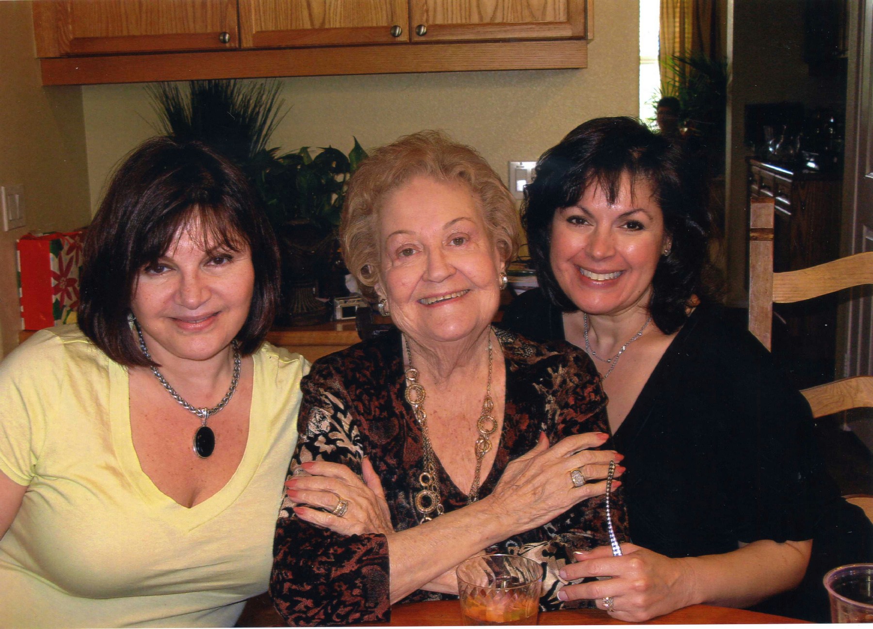 Obituary of Maria Eva Arranaga