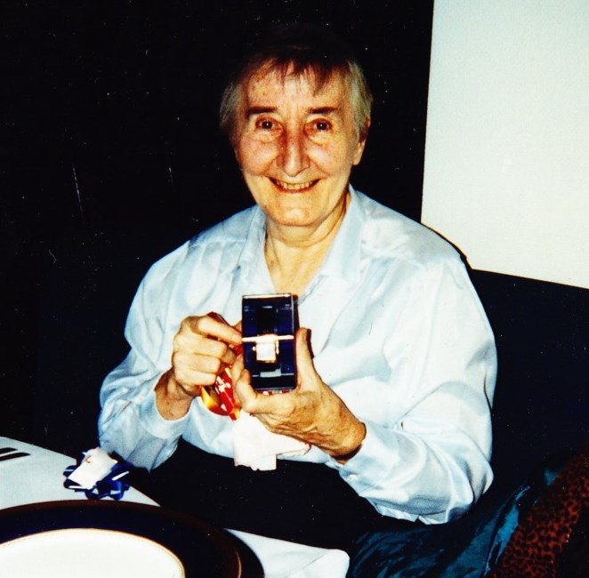 Obituary of Anna Snyder