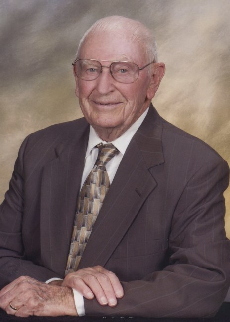Obituary of Wallace Dudley King