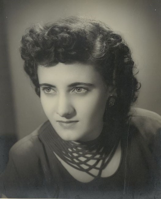 Obituary of Beverly J Starkey