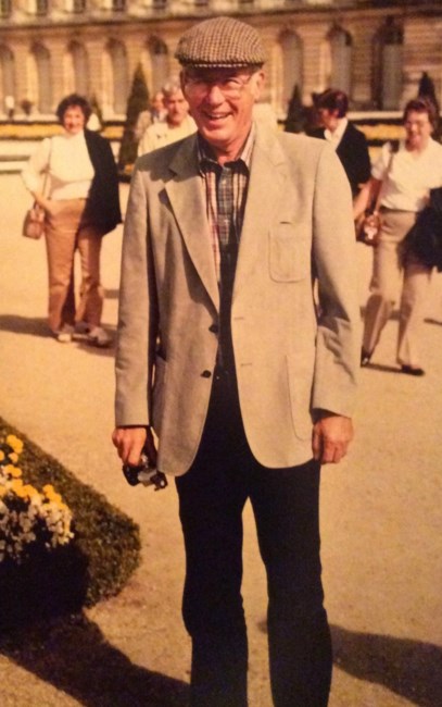 Obituary of Robert William Waring