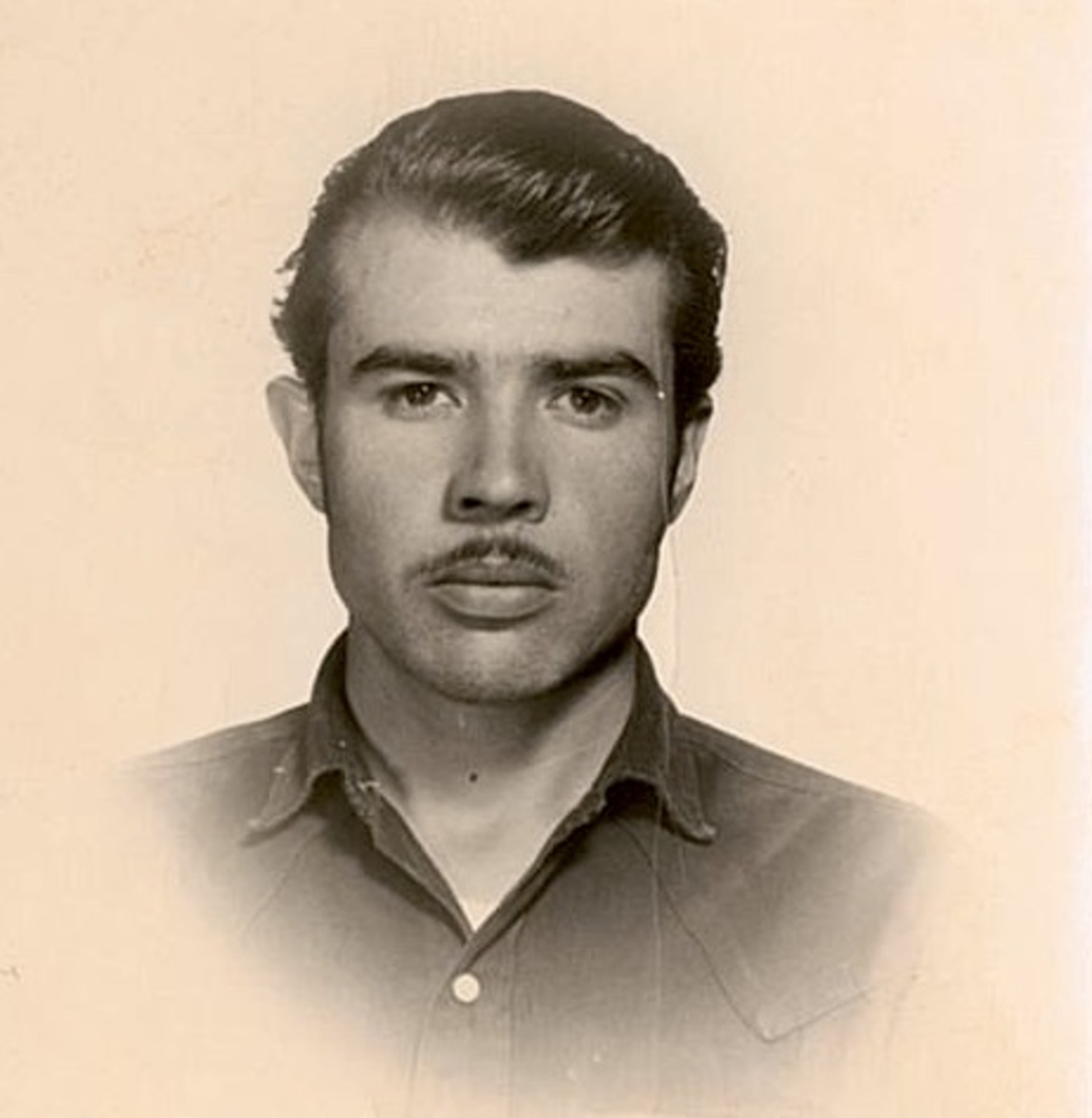 Obituary of Armando Torres