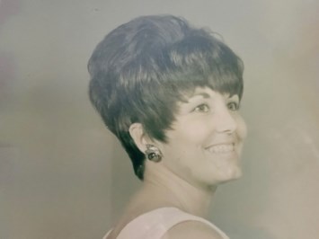 Obituary of Jeanette Elizabeth Mitchell